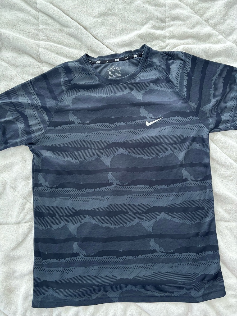 Nike Men’s Short Sleeve Swim Rash Guard - Dark Navy & Charcoal